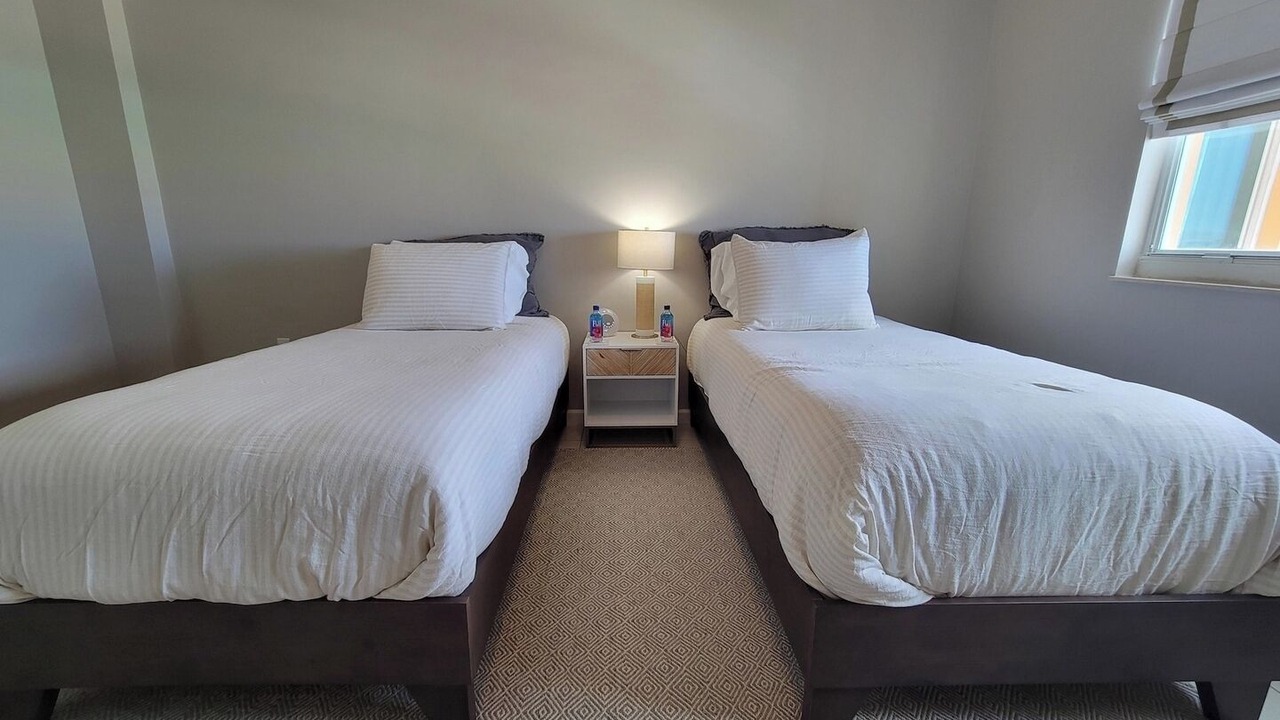 Photo of Bedroom in East Ocean Ave