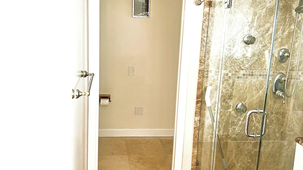 Photo of Bathroom in Homestead