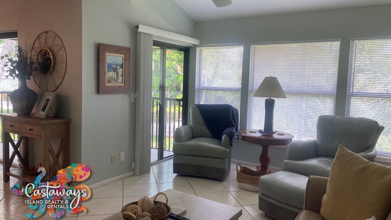Photo of Livingroom in Bokeelia
