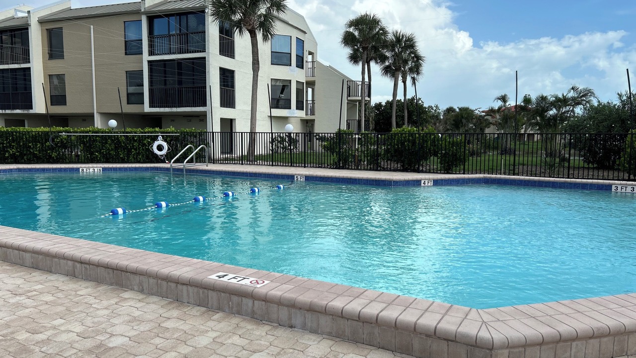 Photo of Outdoor in Mid Island