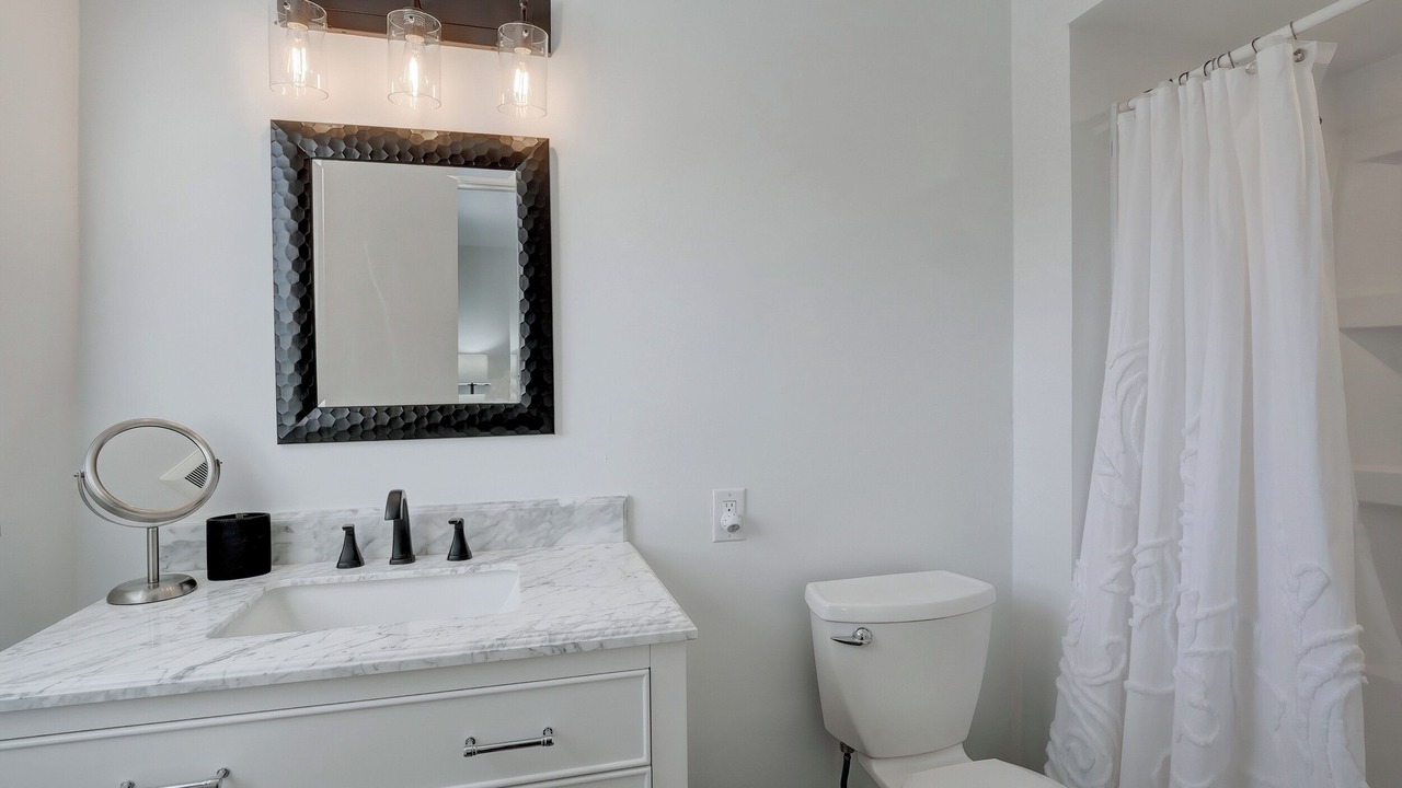Photo of Bathroom in Central Naples