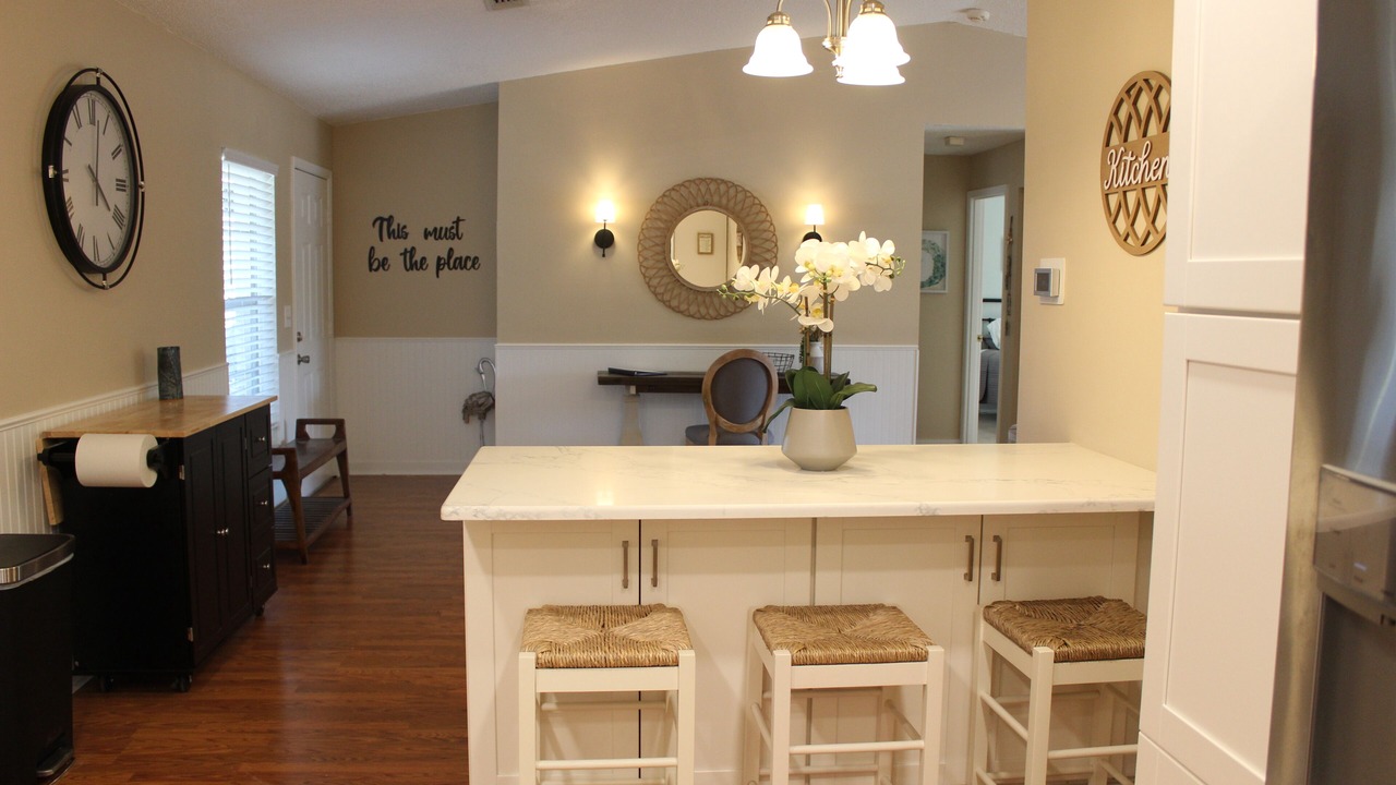 Photo of Others in Gulf Gate Estates