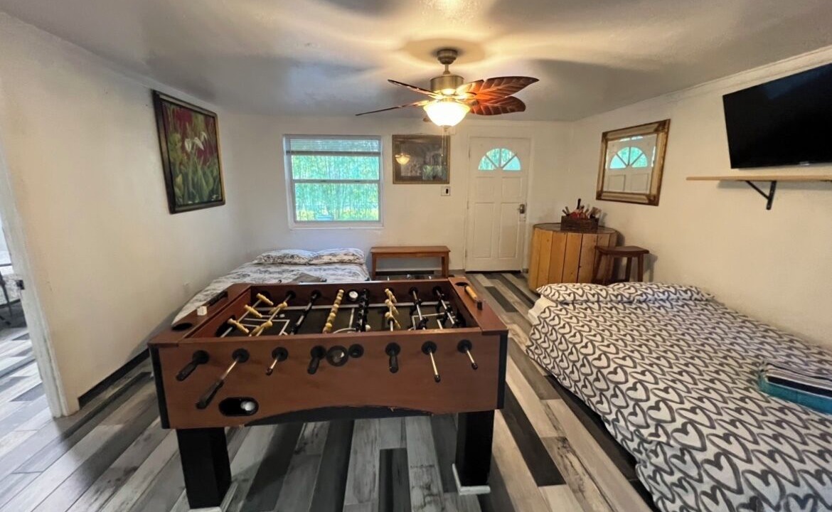 Photo of Bedroom in Town 'n' Country