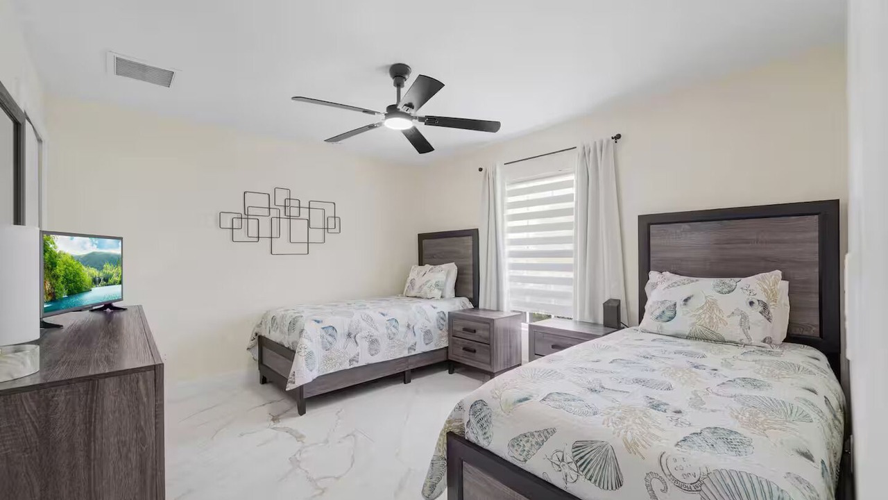 Photo of Bedroom in Mariner