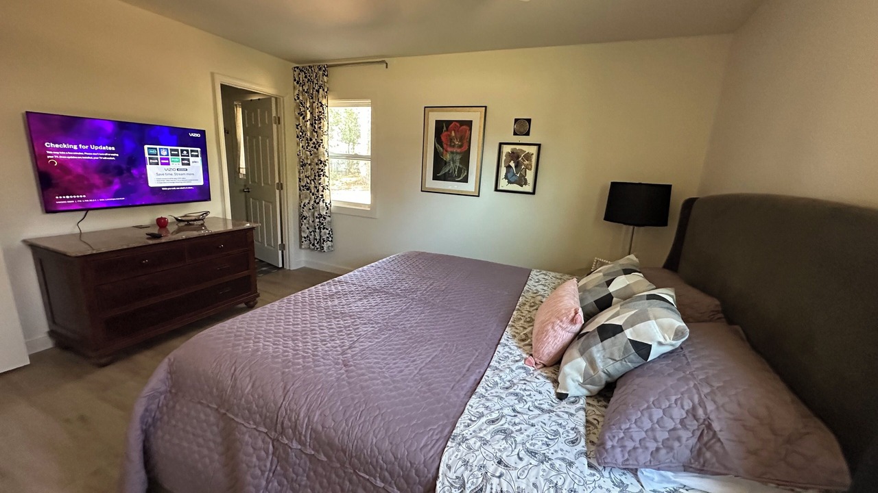 Photo of Bedroom in Perry