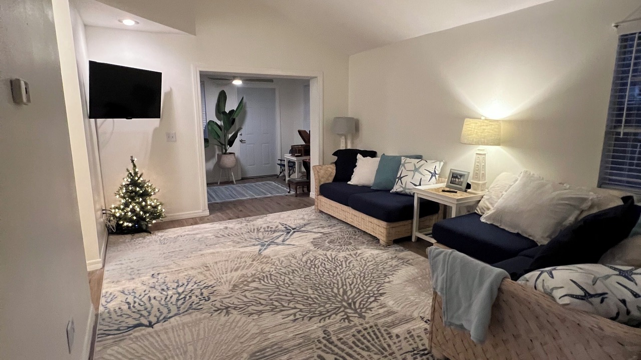 Photo of Livingroom in Lake St. George