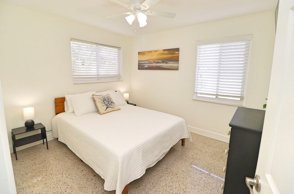 Photo of Bedroom in Glencoe