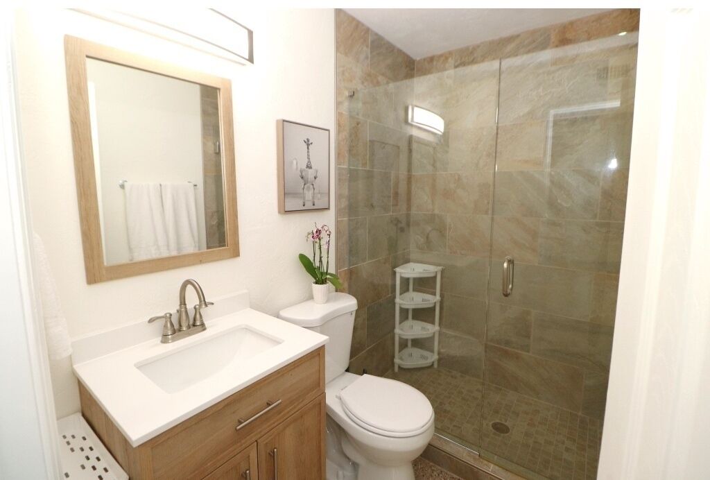 Photo of Bathroom in Glencoe