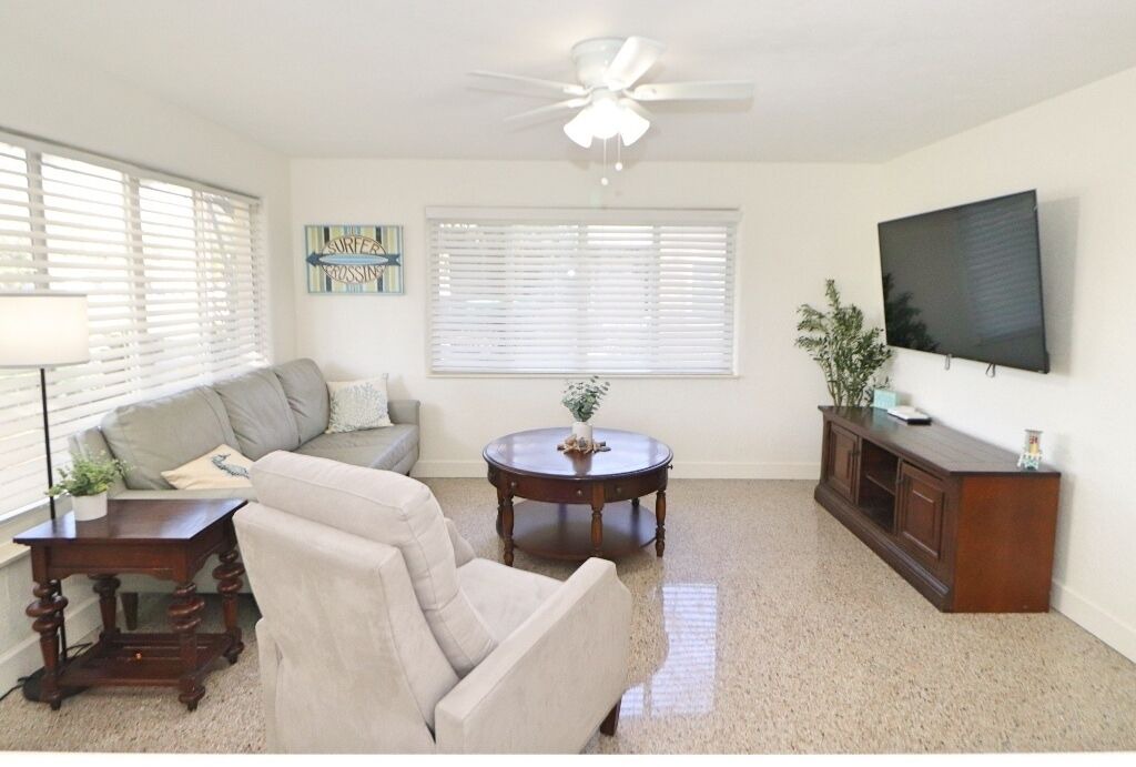Photo of Livingroom in Glencoe