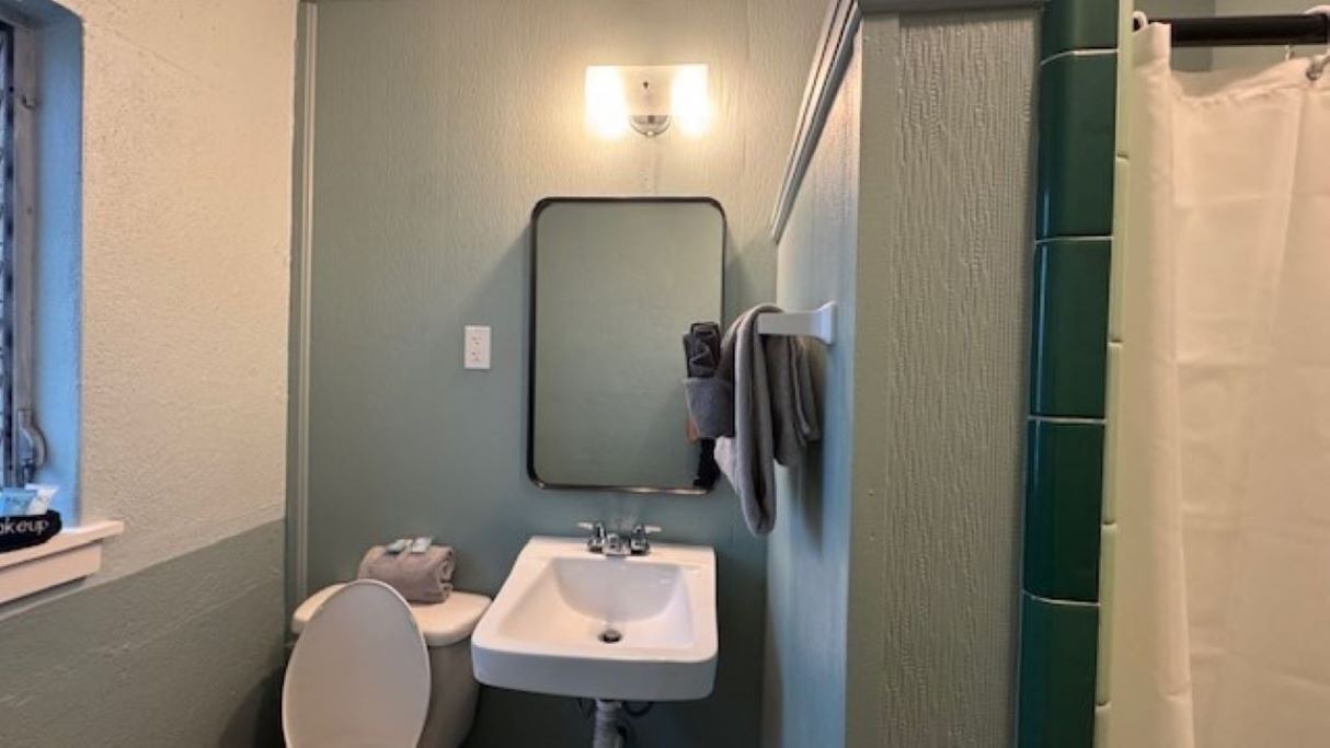 Photo of Bathroom in Biltmore Beach