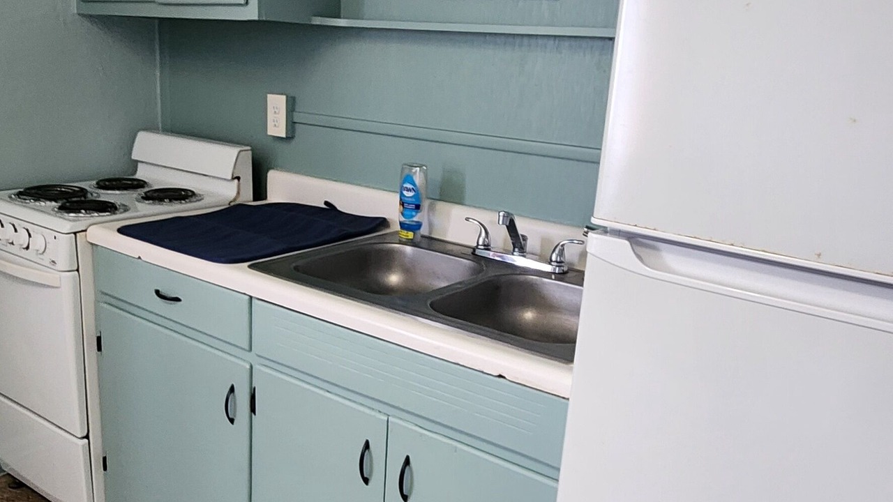 Photo of Kitchen in Biltmore Beach