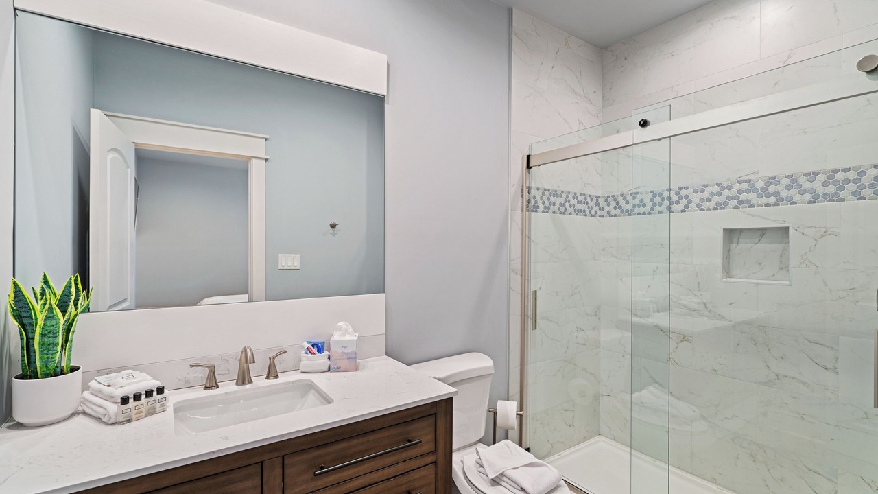 Photo of Bathroom in Treetop
