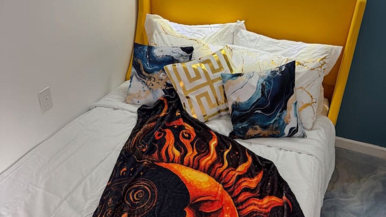Photo of Bedroom in Westside
