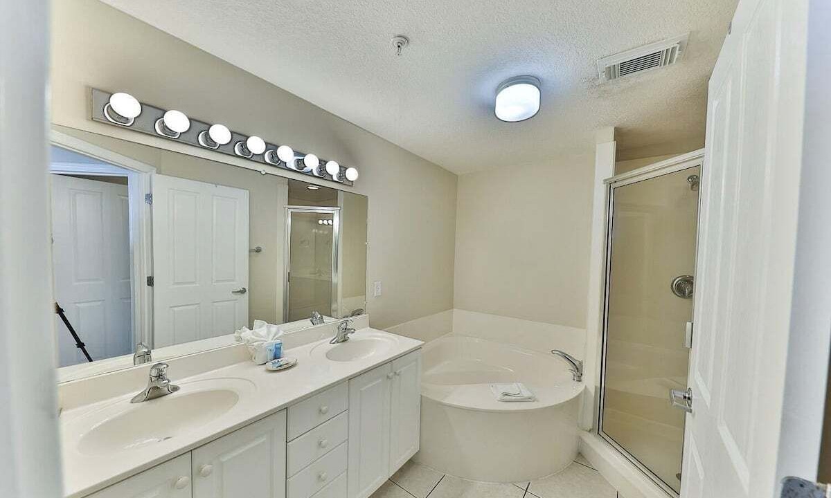 Photo of Bathroom in Miramar Beach