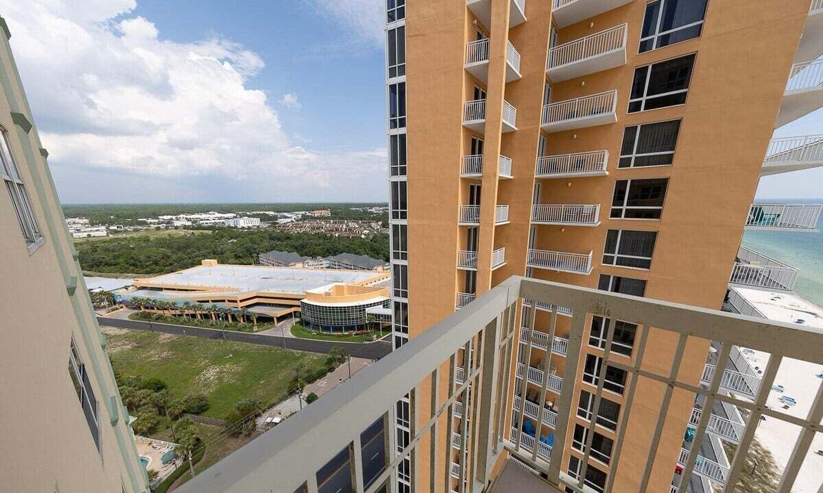 Photo of Patio Balcony in Miramar Beach