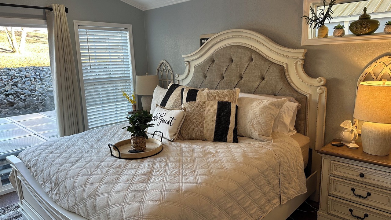 Photo of Bedroom in Bainbridge