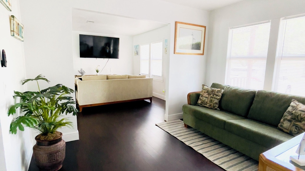 Photo of Livingroom in Lake Sarasota