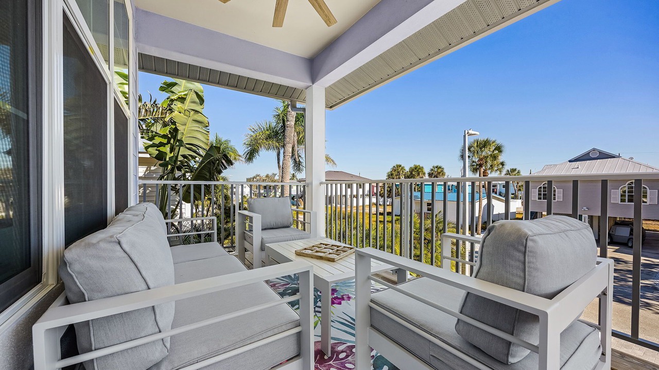Photo of Patio Balcony in Mid Island