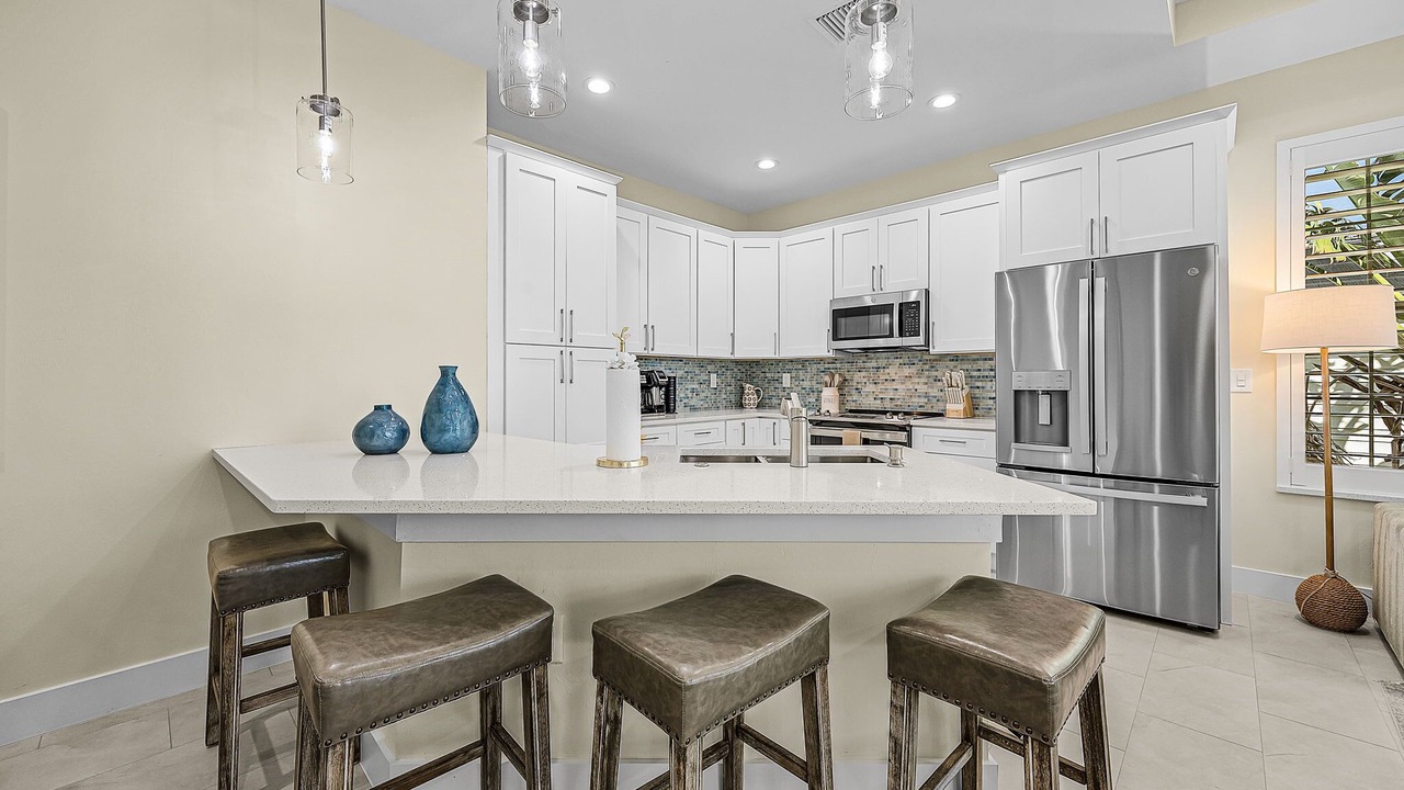 Photo of Kitchen in Mid Island
