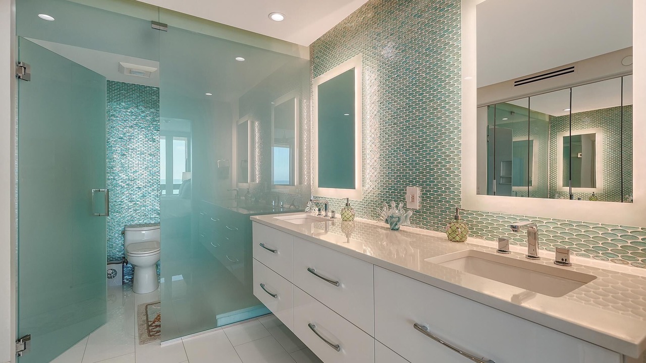 Photo of Bathroom in Longboat Key