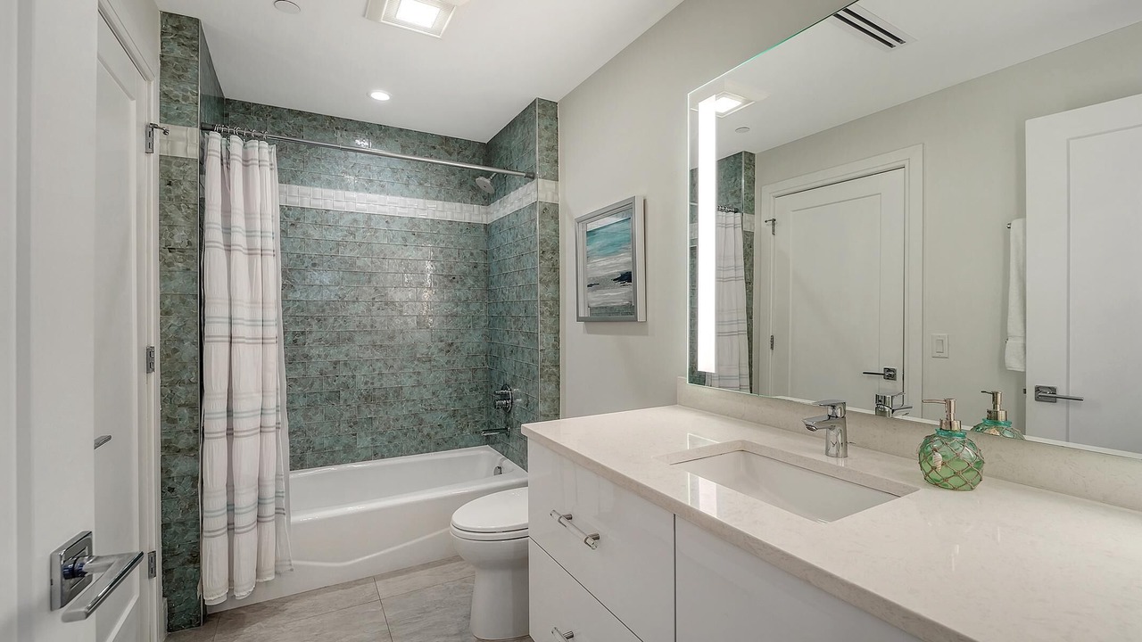 Photo of Bathroom in Longboat Key