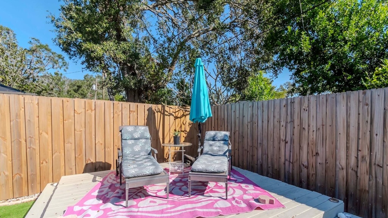 Photo of Patio Balcony in South Pinellas Community Council