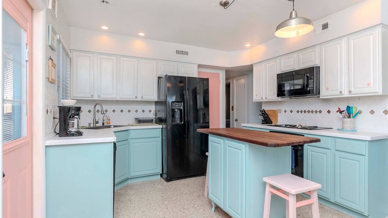 Photo of Kitchen in South Pinellas Community Council