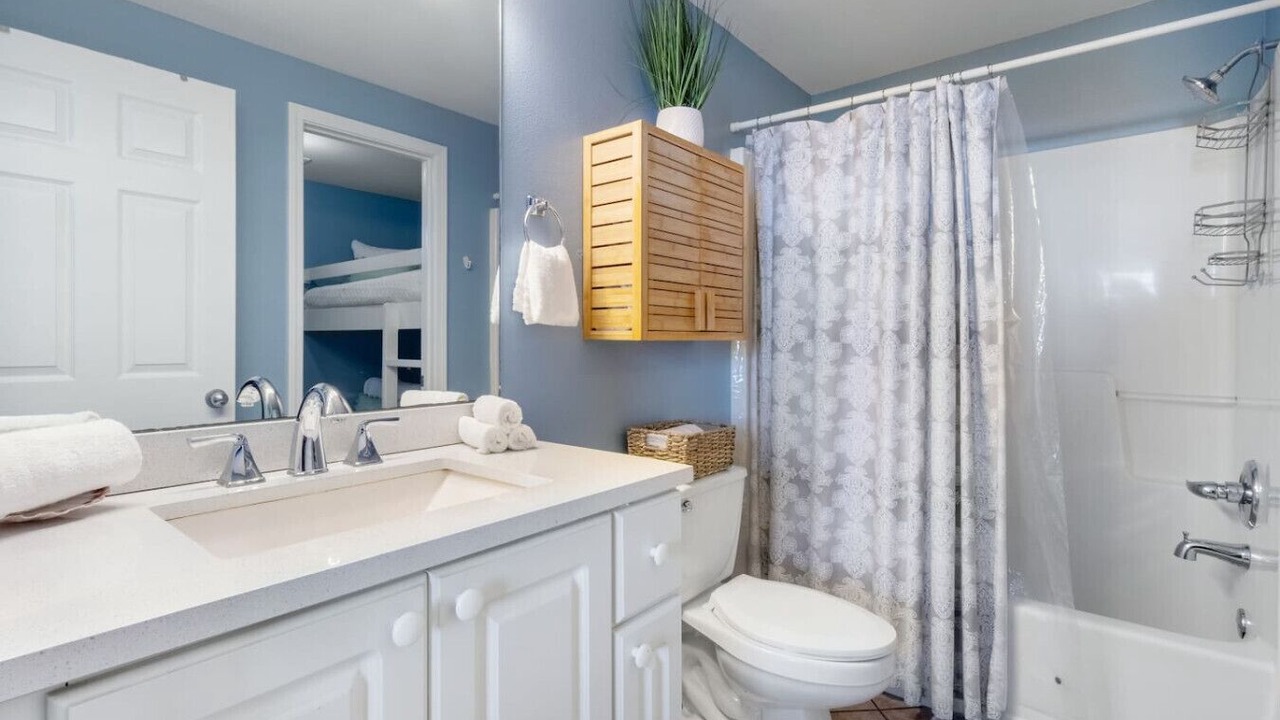 Photo of Bathroom in Gulf Place