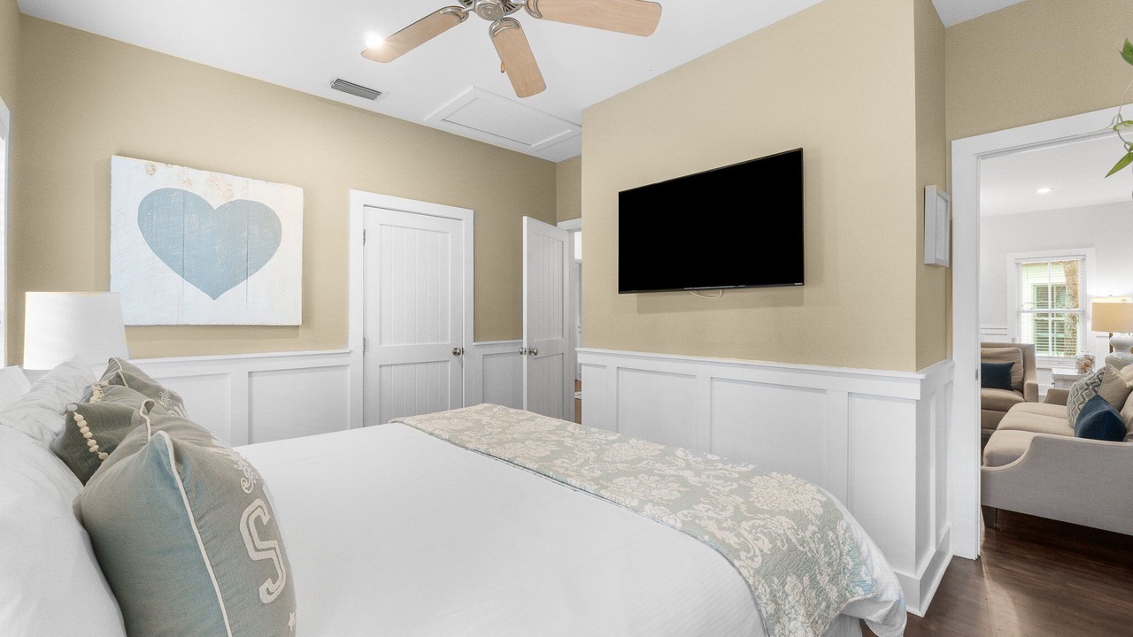 Photo of Bedroom in Seacrest