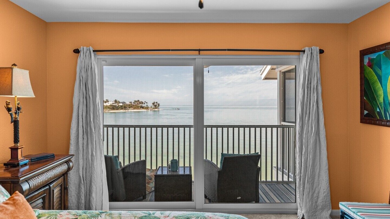 Photo of Bedroom in Boca Grande