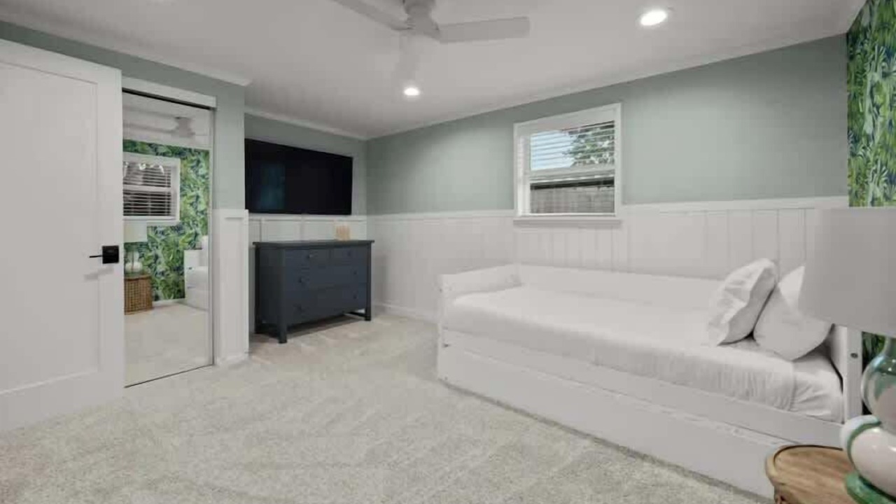 Photo of Bedroom in Jacksonville Beach