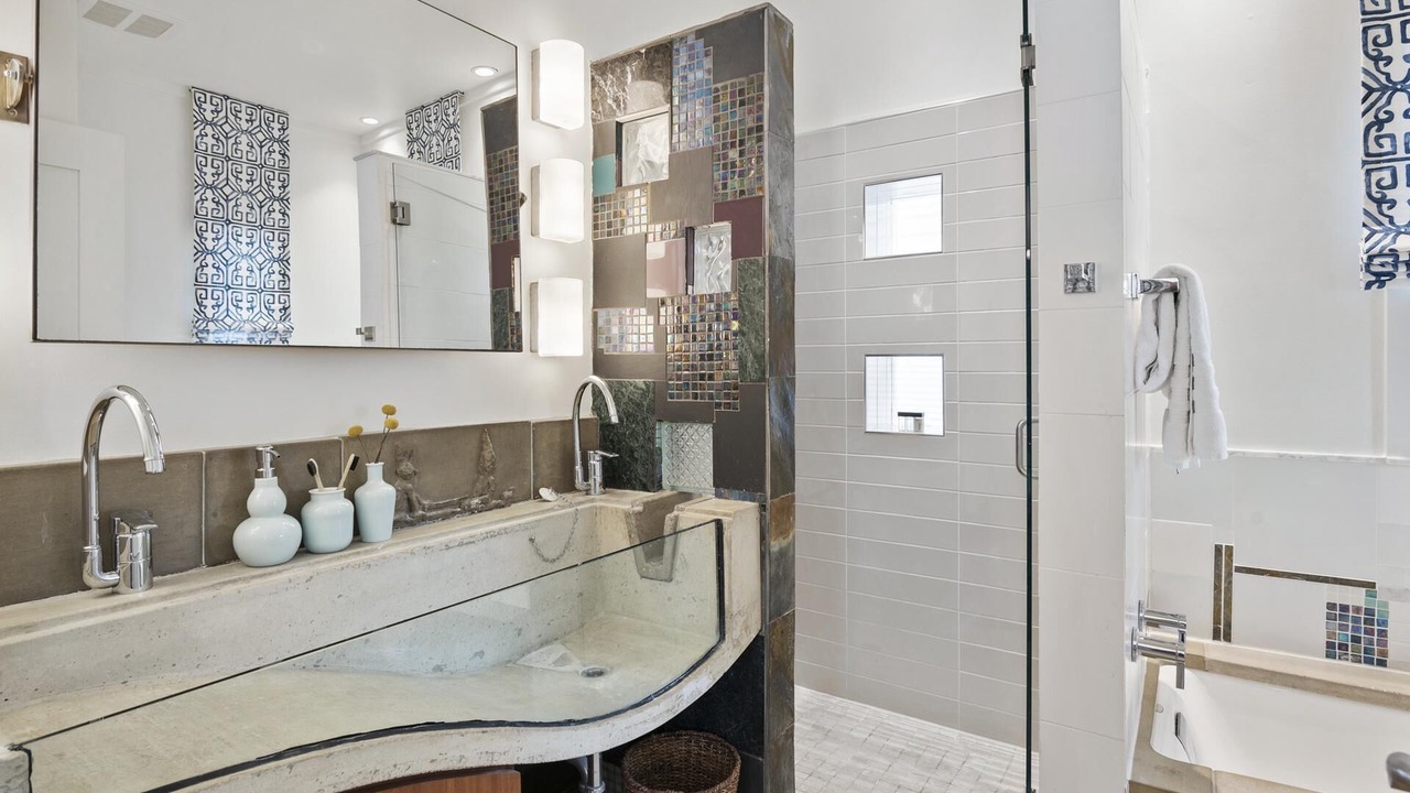 Photo of Bathroom in Rosemary Beach