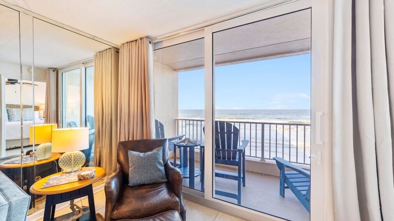 Photo of Livingroom in Ponce Inlet