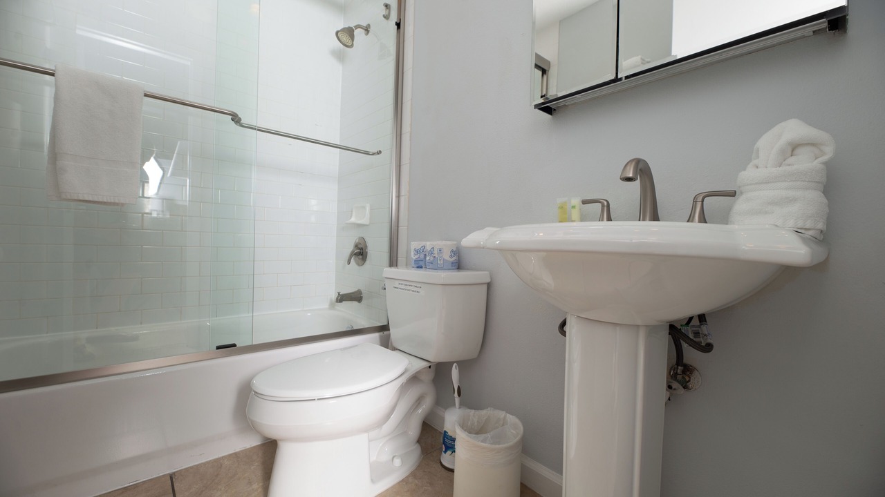 Photo of Bathroom in Bay Isles
