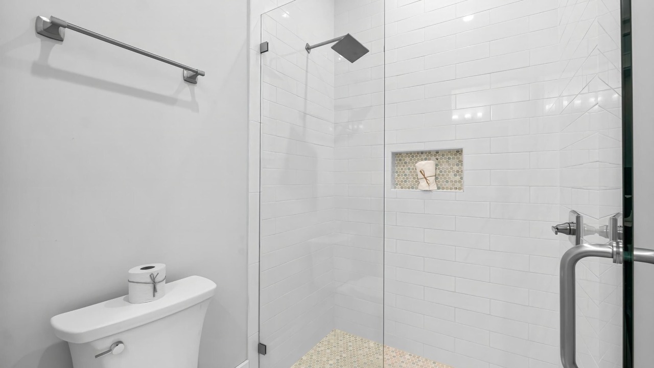 Photo of Bathroom in Gulfview Heights