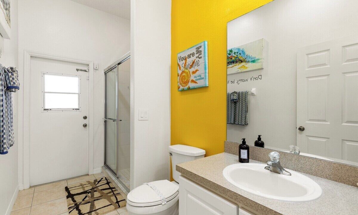 Photo of Bathroom in Highgate Park