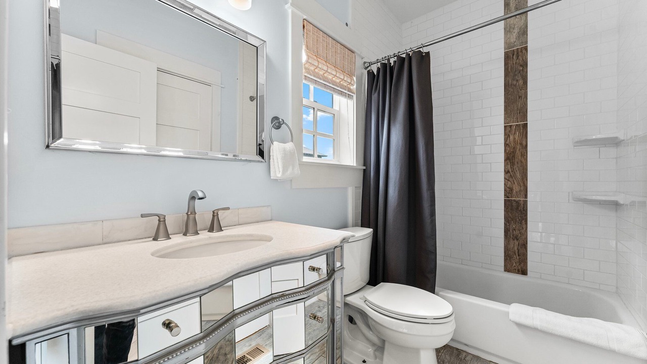 Photo of Bathroom in Seacrest Beach