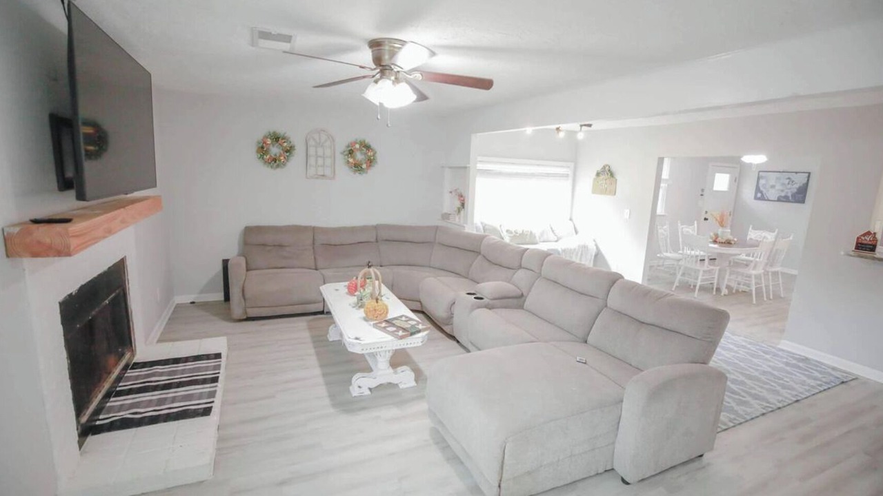 Photo of Livingroom in Gracewood