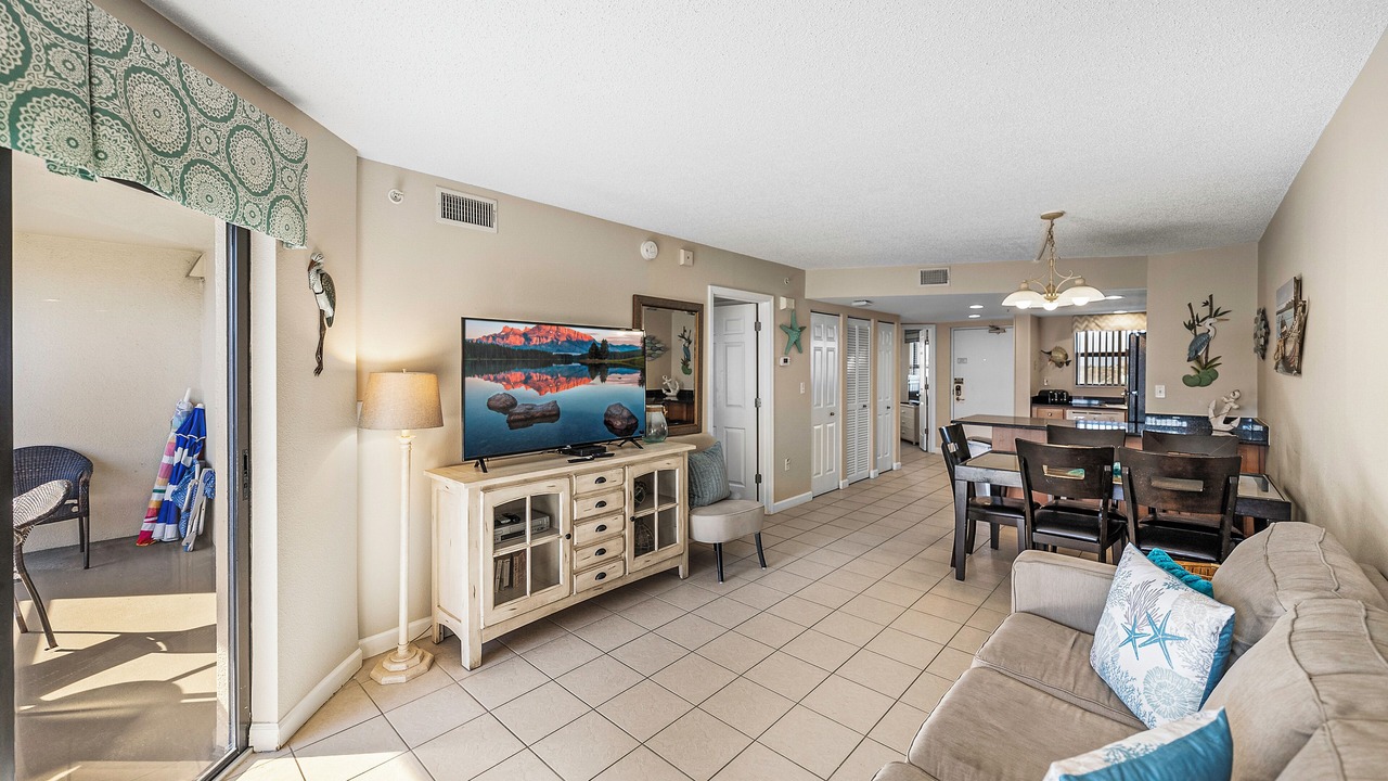 Photo of Livingroom in Belle Vista