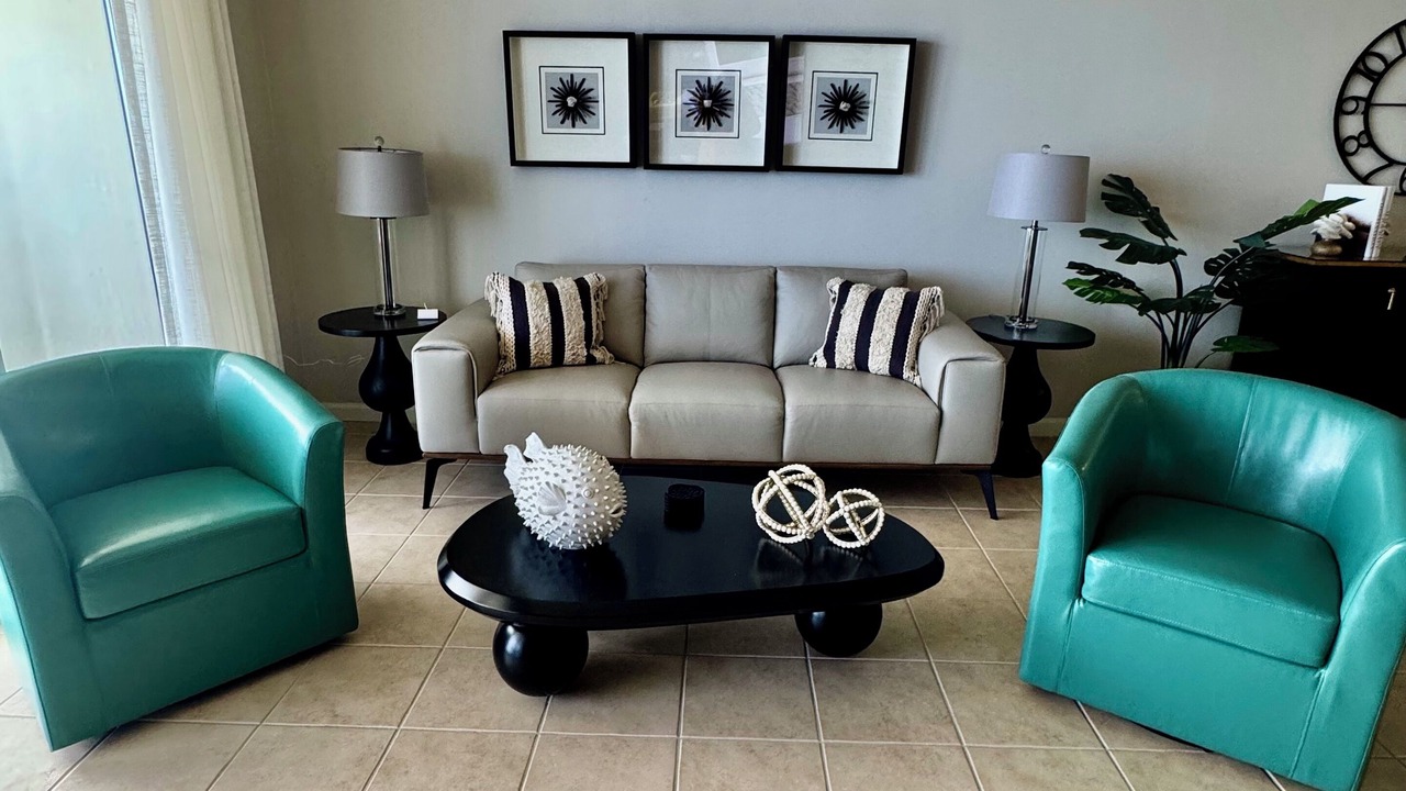 Photo of Livingroom in Jacksonville Beach