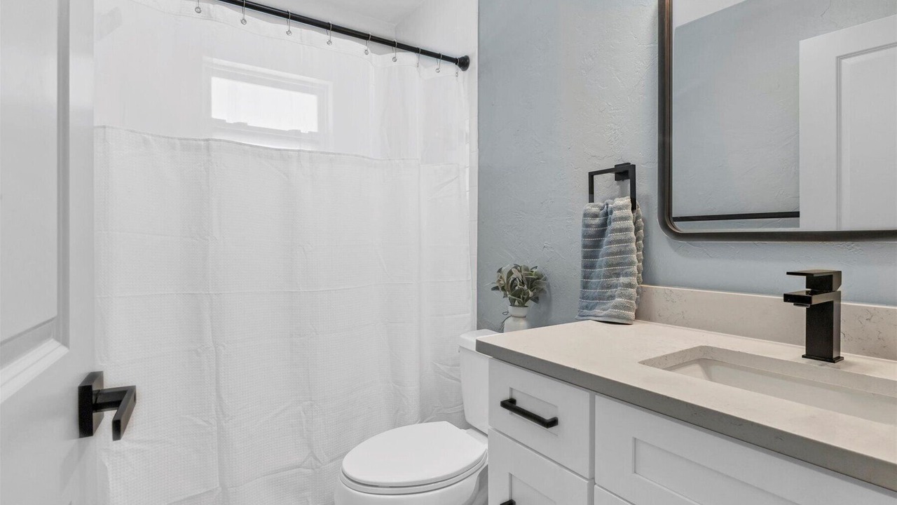 Photo of Bathroom in Palm Island