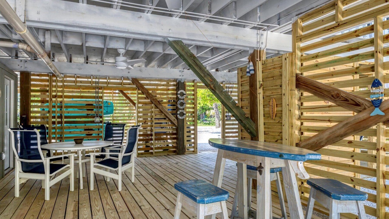 Photo of Outdoor in Palm Island