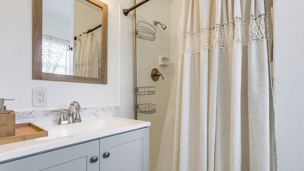 Photo of Bathroom in Jensen Beach