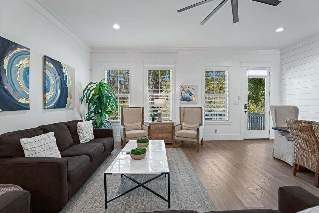 Photo of Livingroom in Treetop