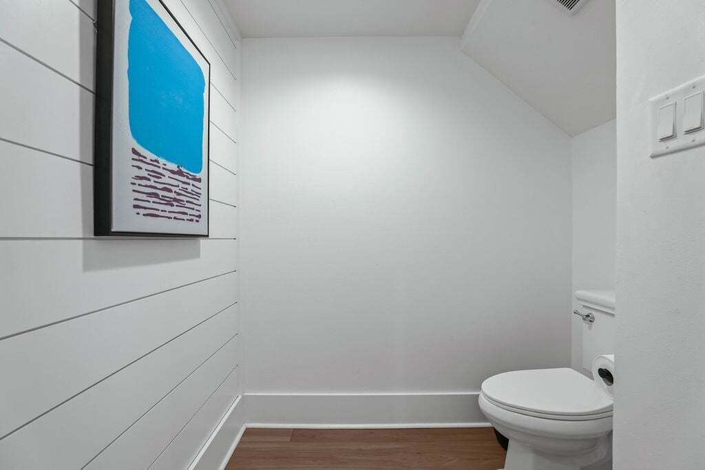 Photo of Bathroom in Treetop