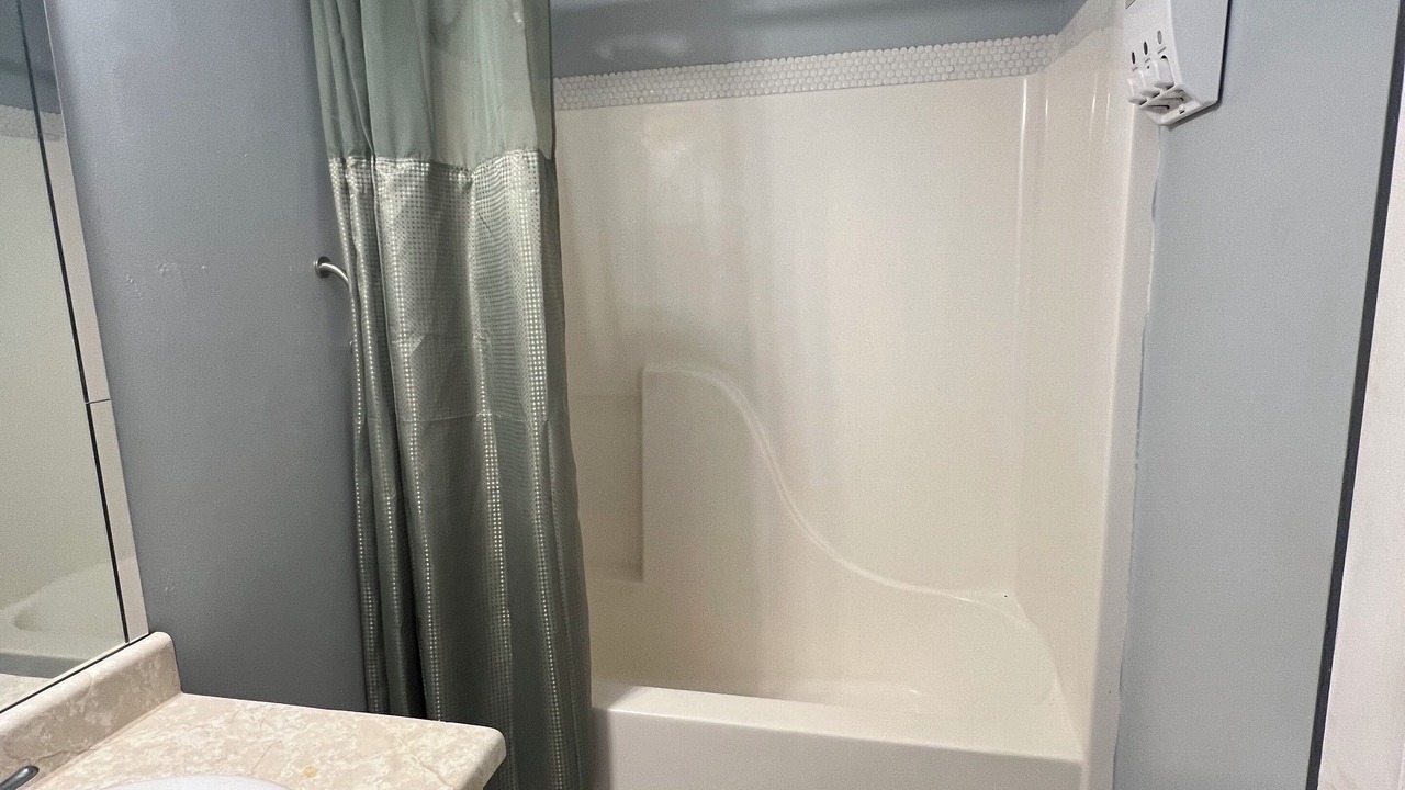 Photo of Bathroom in Kingsland