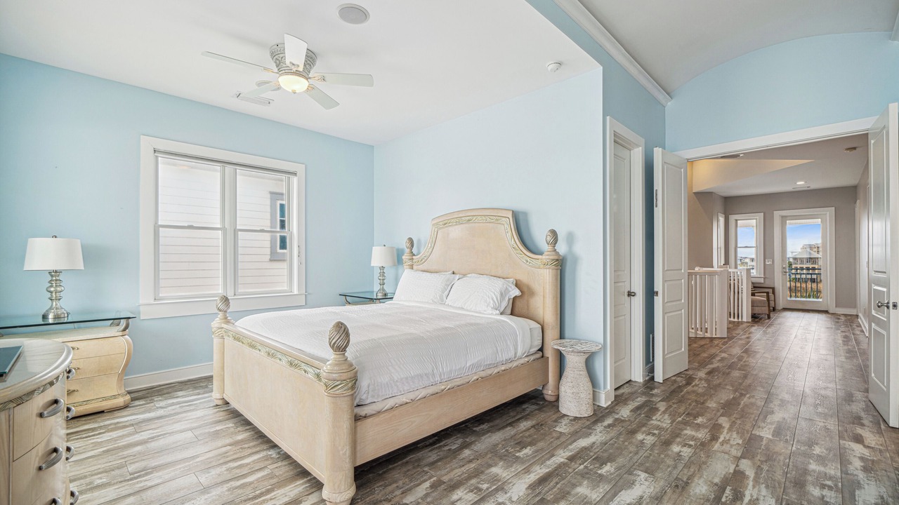Photo of Bedroom in Holiday Isle