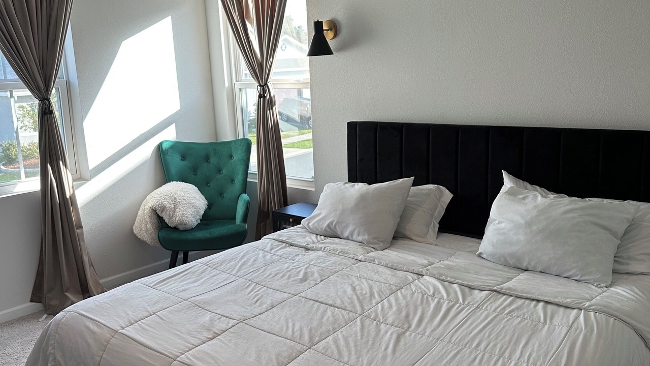 Photo of Bedroom in DeLand