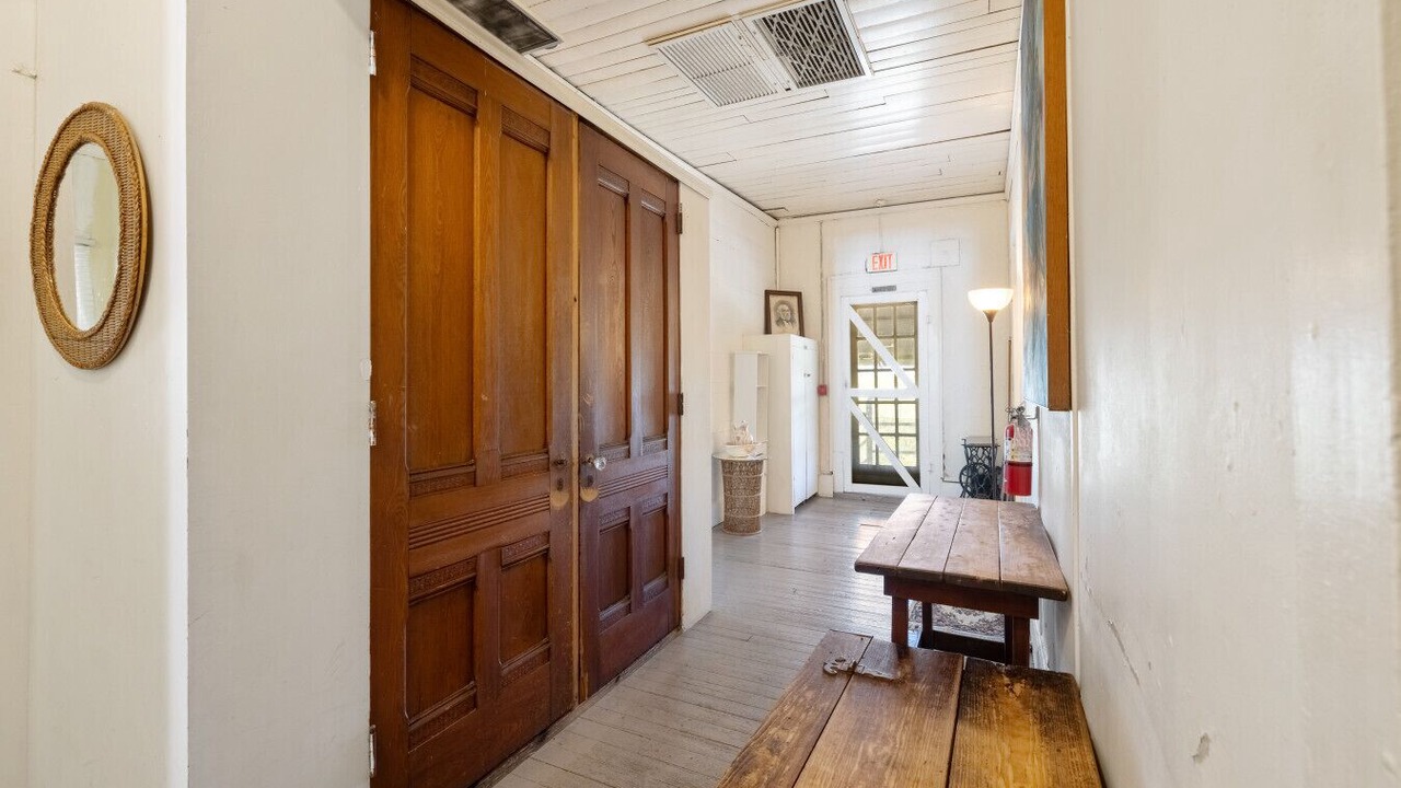 Photo of Bathroom in Cedar Key