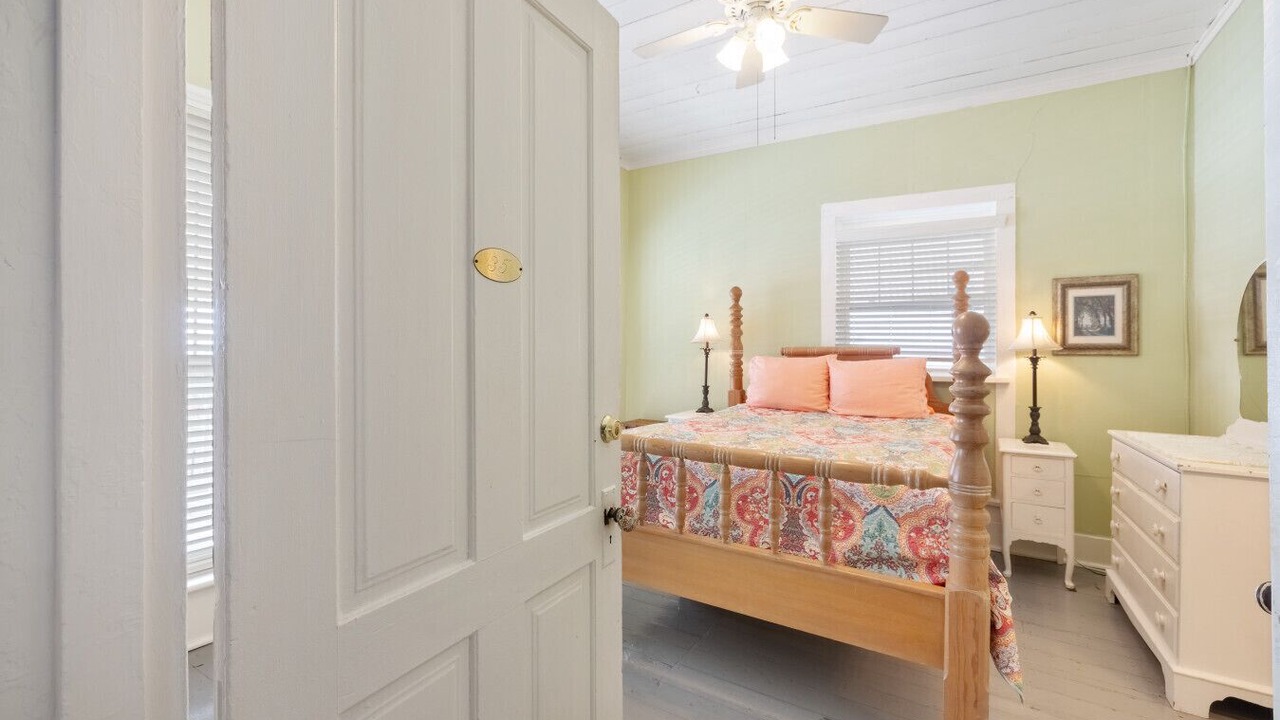 Photo of Bedroom in Cedar Key